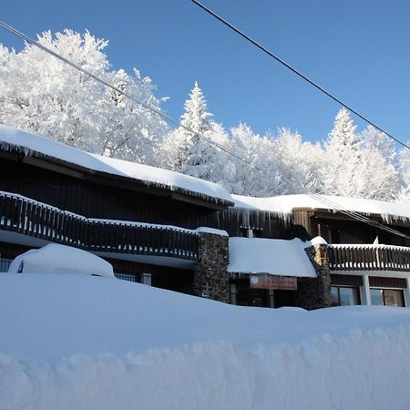 Chalet Hotel Les Marmottes 2 Etoiles Nn Montferrier Exteriör bild